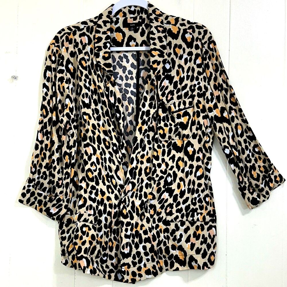 Fate Women’s Blazer Animal Print Blazer Size Small One Button Closure.